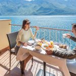 Sinfonie d'acqua: il fascino del risveglio con vista sul lago per rigenerare la mente 3